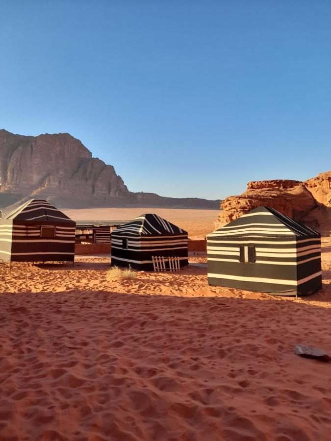 Desert Moon Camp Ram Vadisi Dış mekan fotoğraf