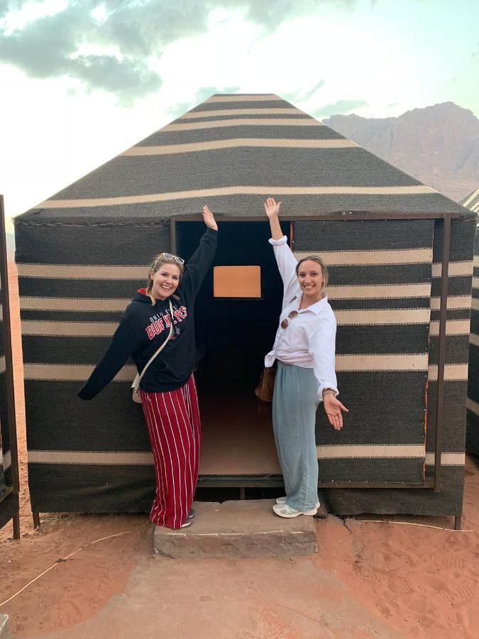 Desert Moon Camp Ram Vadisi Dış mekan fotoğraf