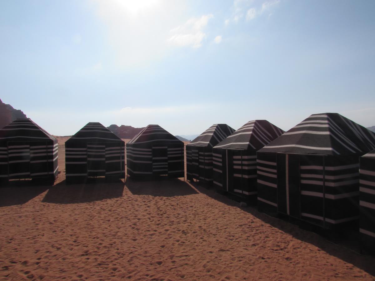 Desert Moon Camp Ram Vadisi Dış mekan fotoğraf