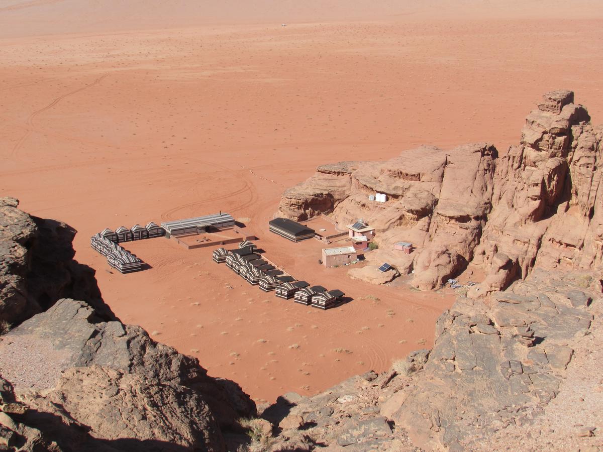 Desert Moon Camp Ram Vadisi Dış mekan fotoğraf
