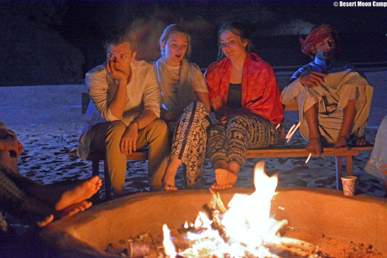 Desert Moon Camp Ram Vadisi Dış mekan fotoğraf