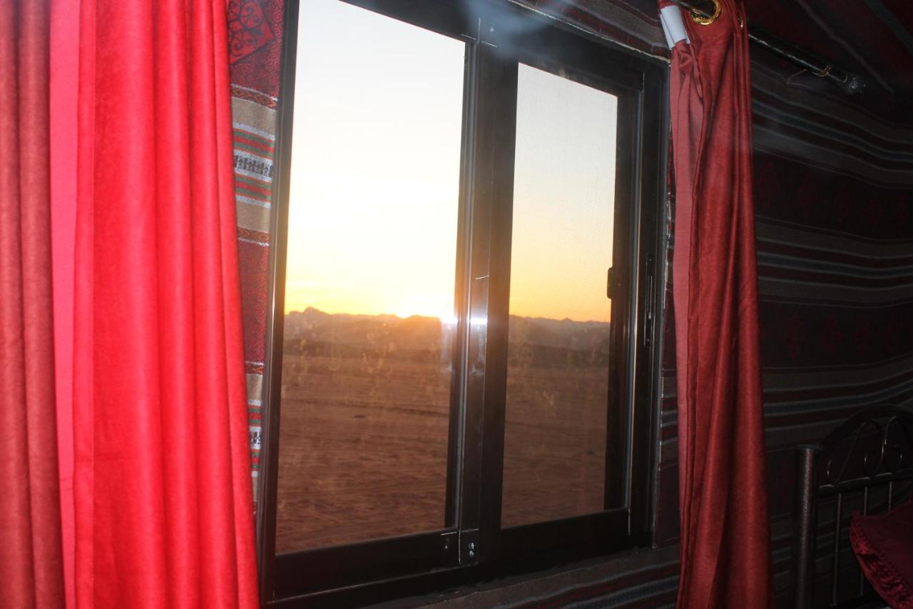 Desert Moon Camp Ram Vadisi Dış mekan fotoğraf